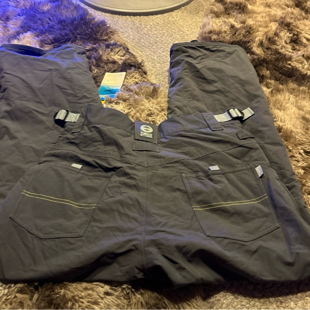 Earth Men's Dark Gray Cargo Pants snowboarding size M men’s